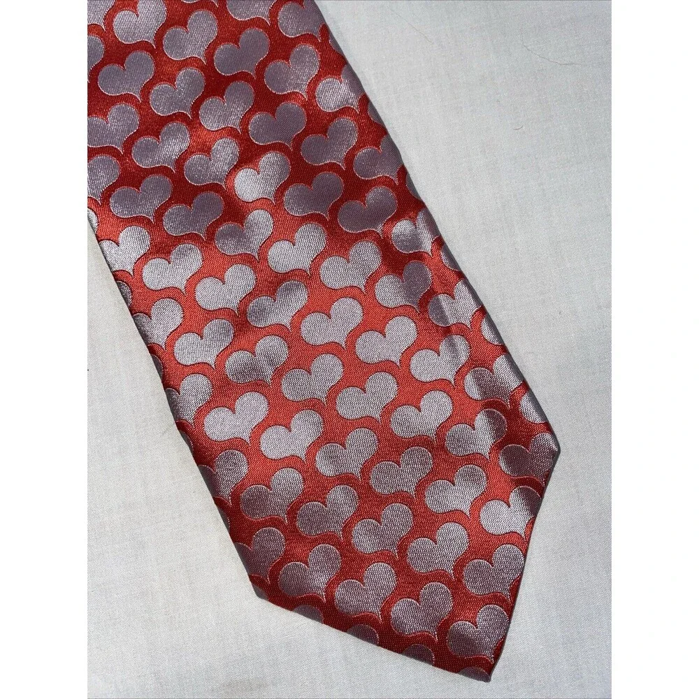 Desantis Collection Men’s Dress Tie Size 58” Pink Hearts Business Formal City